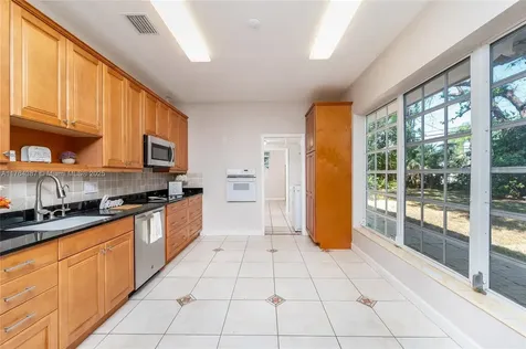 8265 SW 118th Terrace Miami FL 33156
