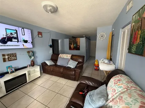 417 NW 84th Street Miami FL 33150