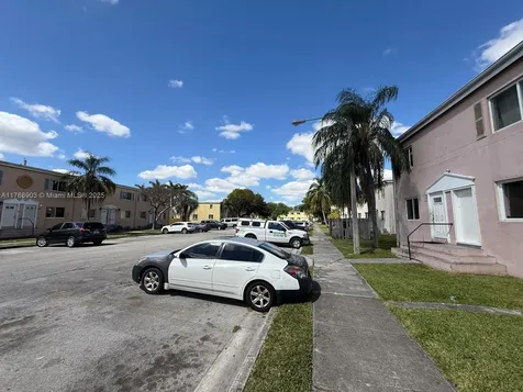 417 NW 84th Street Miami FL 33150