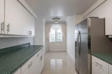 10140 W Bay Harbor Drive Bay Harbor Islands FL 33154
