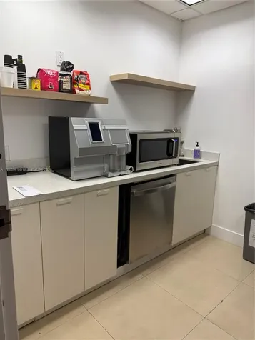 1200 Brickell Avenue Miami FL 33131