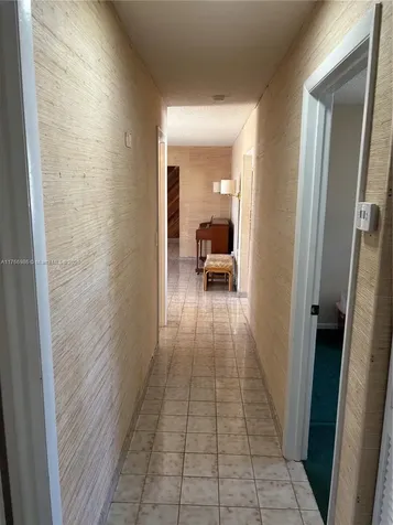 10275 SW 26th Terrace Miami FL 33165