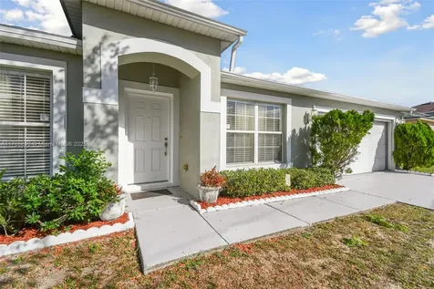 939 Van Loon Court Kissimmee FL 34758