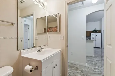 939 Van Loon Court Kissimmee FL 34758