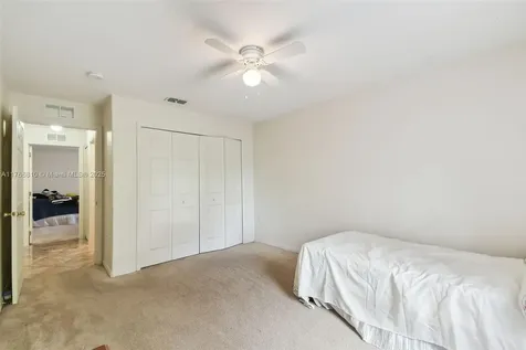 939 Van Loon Court Kissimmee FL 34758