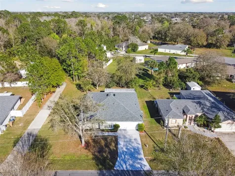 939 Van Loon Court Kissimmee FL 34758