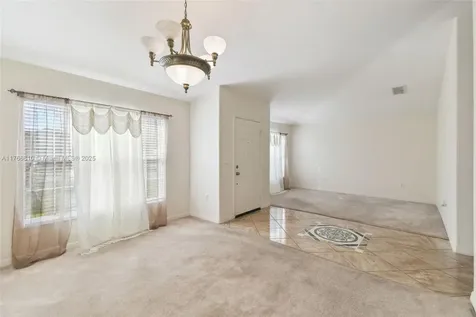 939 Van Loon Court Kissimmee FL 34758