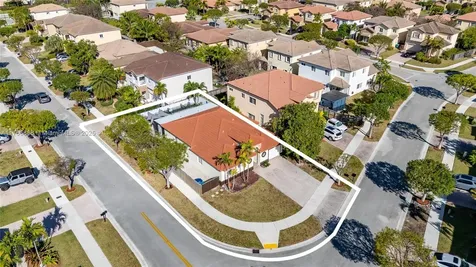 22202 SW 87th Place Cutler Bay FL 33190