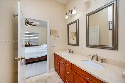 22202 SW 87th Place Cutler Bay FL 33190