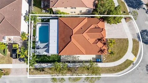 22202 SW 87th Place Cutler Bay FL 33190