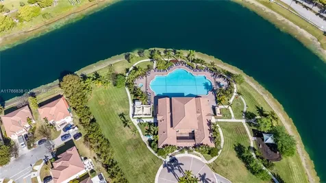 22202 SW 87th Place Cutler Bay FL 33190