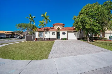 22202 SW 87th Place Cutler Bay FL 33190
