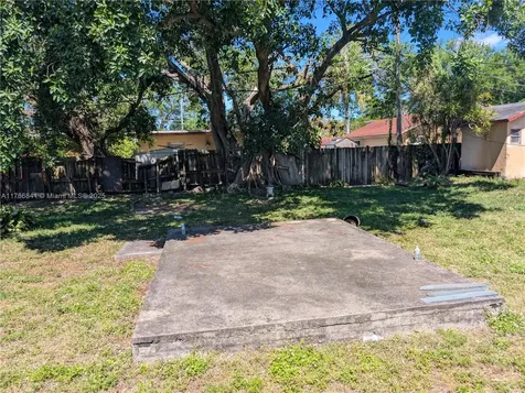 6021 SW 38th Street Miramar FL 33023