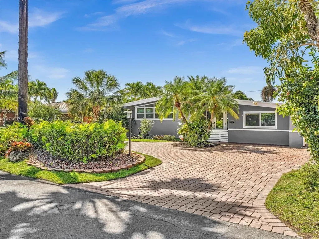 2026 NE 29th Street Fort Lauderdale FL 33306