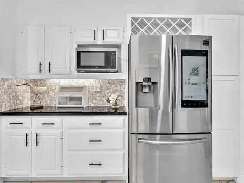 2026 NE 29th Street Fort Lauderdale FL 33306