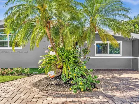 2026 NE 29th Street Fort Lauderdale FL 33306