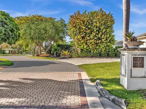 2026 NE 29th Street Fort Lauderdale FL 33306