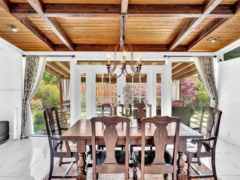 2026 NE 29th Street Fort Lauderdale FL 33306