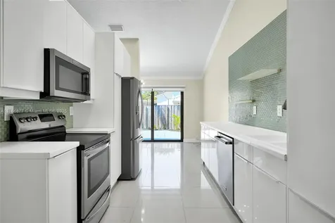 11783 SW 92nd Terrace Miami FL 33186
