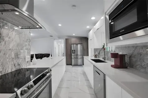 11410 SW 52nd Street Miami FL 33165