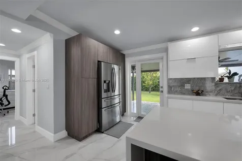 11410 SW 52nd Street Miami FL 33165