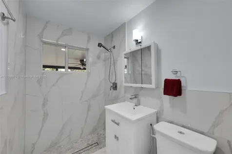 11410 SW 52nd Street Miami FL 33165