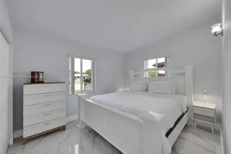 11410 SW 52nd Street Miami FL 33165