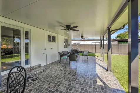 11410 SW 52nd Street Miami FL 33165