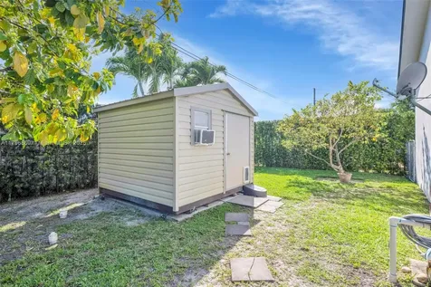 11410 SW 52nd Street Miami FL 33165