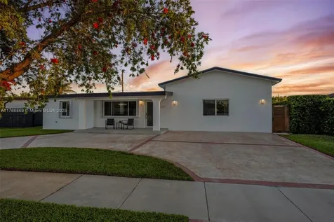 11410 SW 52nd Street Miami FL 33165