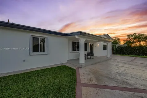 11410 SW 52nd Street Miami FL 33165