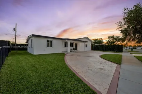 11410 SW 52nd Street Miami FL 33165