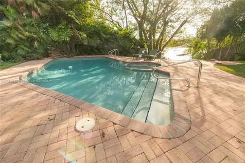 2340 NE 201st Street Miami FL 33180