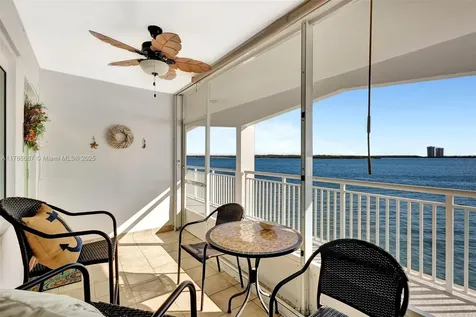 100 Shore Court North Palm Beach FL 33408