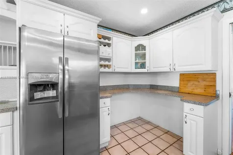 4511 NW 84th Avenue Lauderhill FL 33351