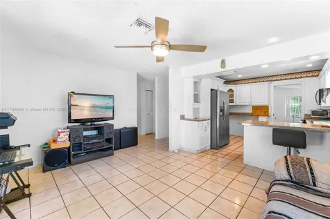 4511 NW 84th Avenue Lauderhill FL 33351