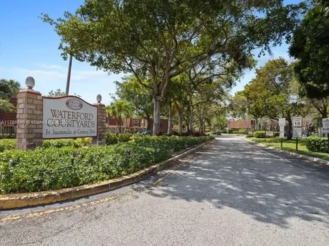 9927 NW 6th Court Plantation FL 33324