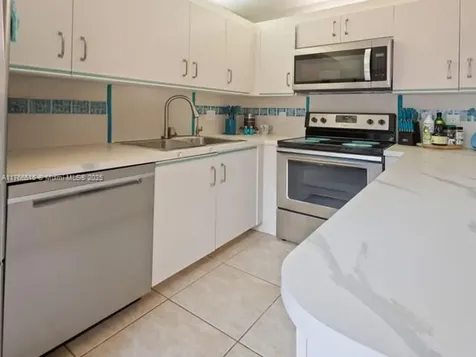9927 NW 6th Court Plantation FL 33324
