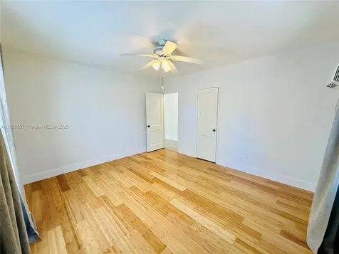765 NW 125th Street North Miami FL 33168