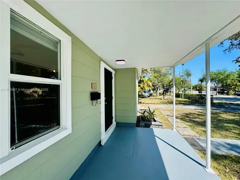 765 NW 125th Street North Miami FL 33168