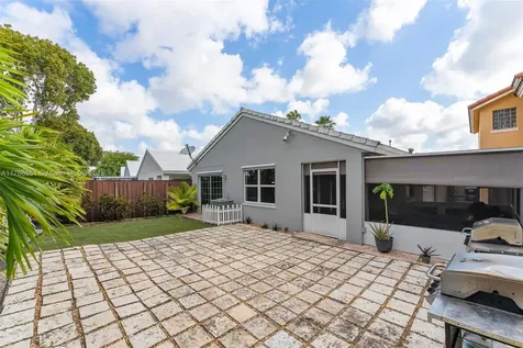 5054 SW 154th Place Miami FL 33185