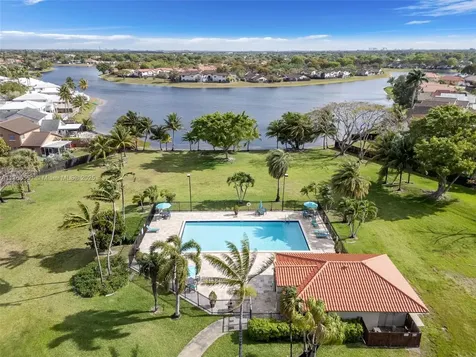 5054 SW 154th Place Miami FL 33185