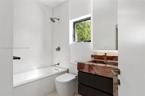 1656 Biarritz Drive Miami Beach FL 33141
