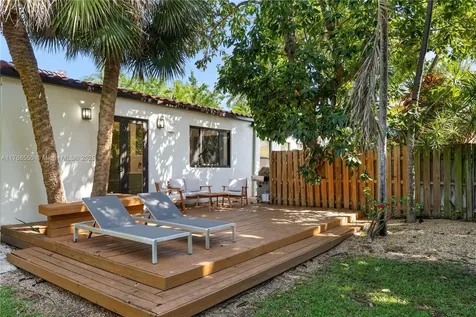 1656 Biarritz Drive Miami Beach FL 33141