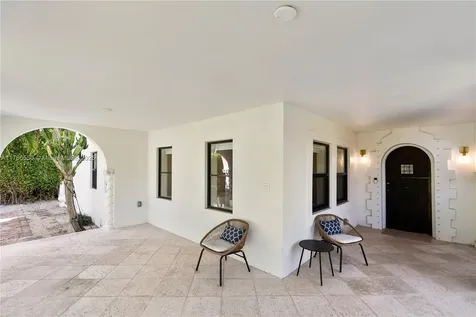 1656 Biarritz Drive Miami Beach FL 33141