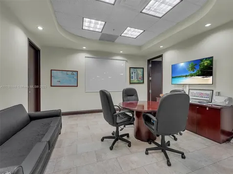 2260 NW 114th Avenue Sweetwater FL 33172