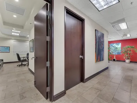 2260 NW 114th Avenue Sweetwater FL 33172