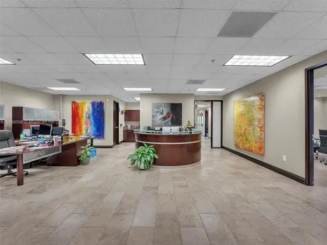 2260 NW 114th Avenue Sweetwater FL 33172