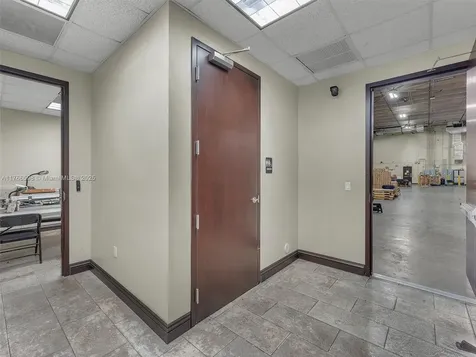 2260 NW 114th Avenue Sweetwater FL 33172