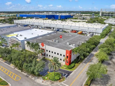 2260 NW 114th Avenue Sweetwater FL 33172